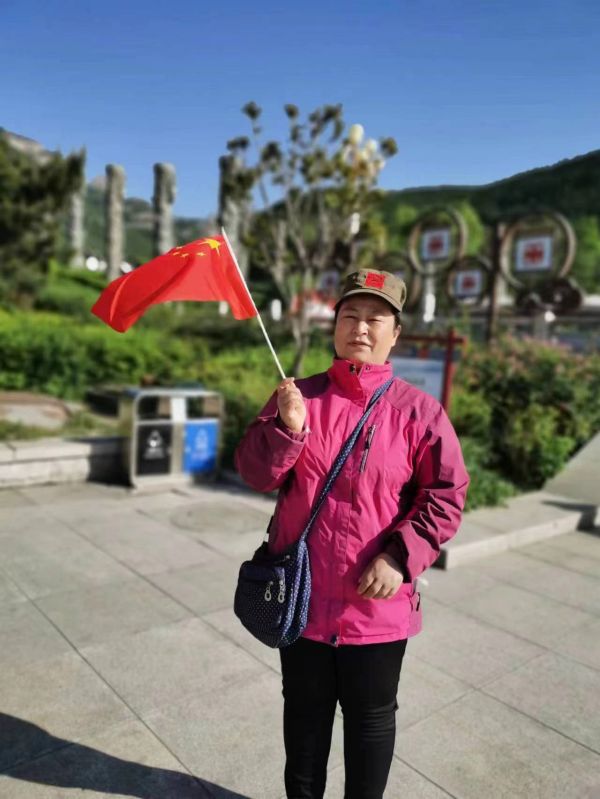 泰安明成家政服務有限公司打造泰安上門服務公司，獻愛心
